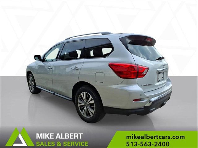 Used 2020 Nissan Pathfinder S image 5