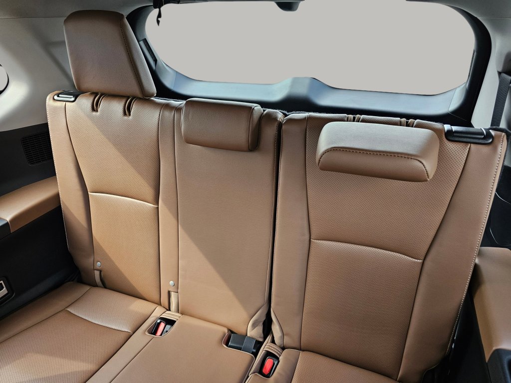 Used 2024 Toyota Grand Highlander Platinum image 24