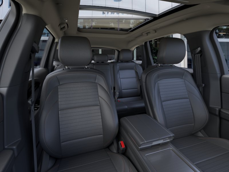 New 2026 Lincoln Nautilus Reserve AWD/4WD image 10