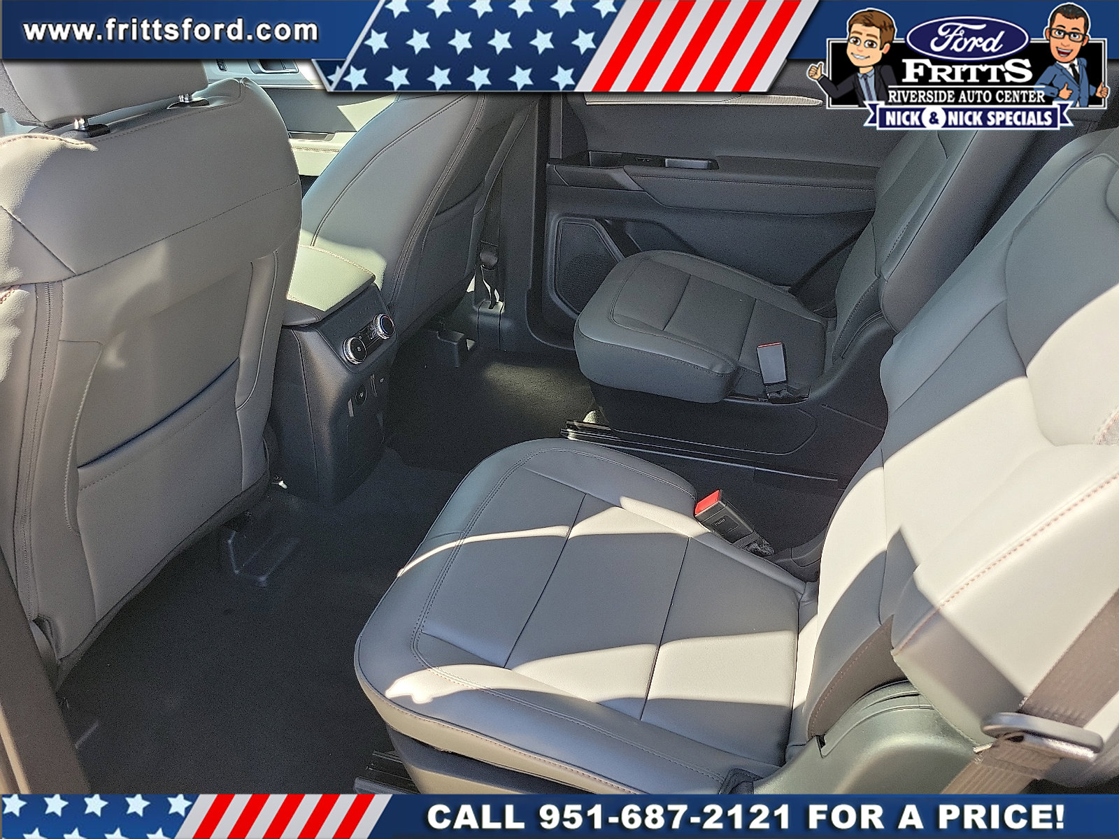 New 2026 Ford Explorer Active w/ Active Comfort Package image 15