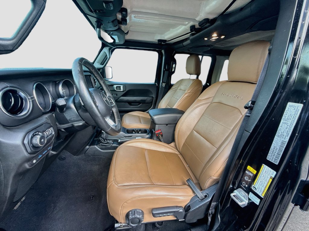 Used 2022 Jeep Wrangler Unlimited Sahara w/ Cold Weather Group AWD/4WD image 23