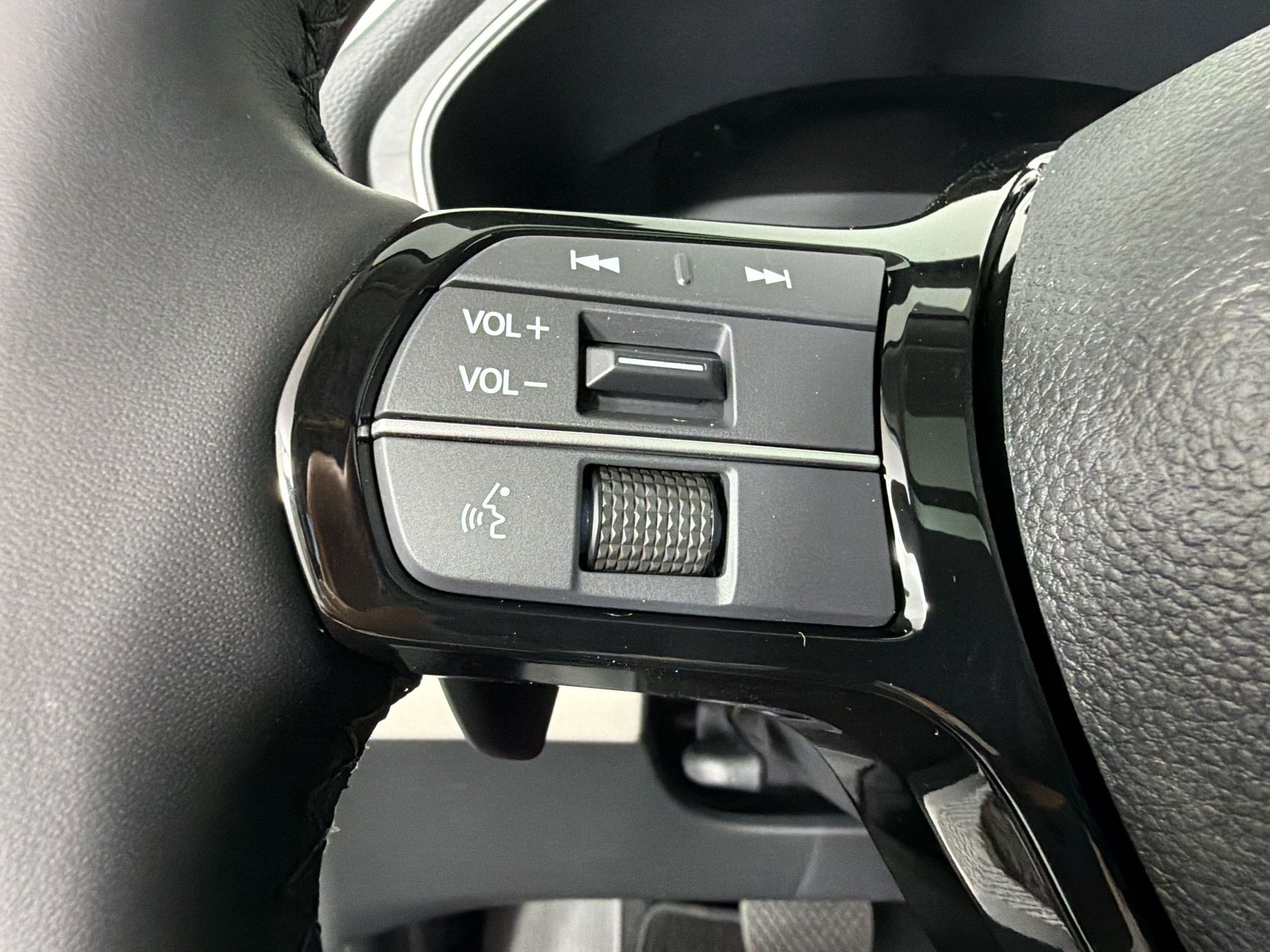 New 2026 Honda Pilot Touring image 16