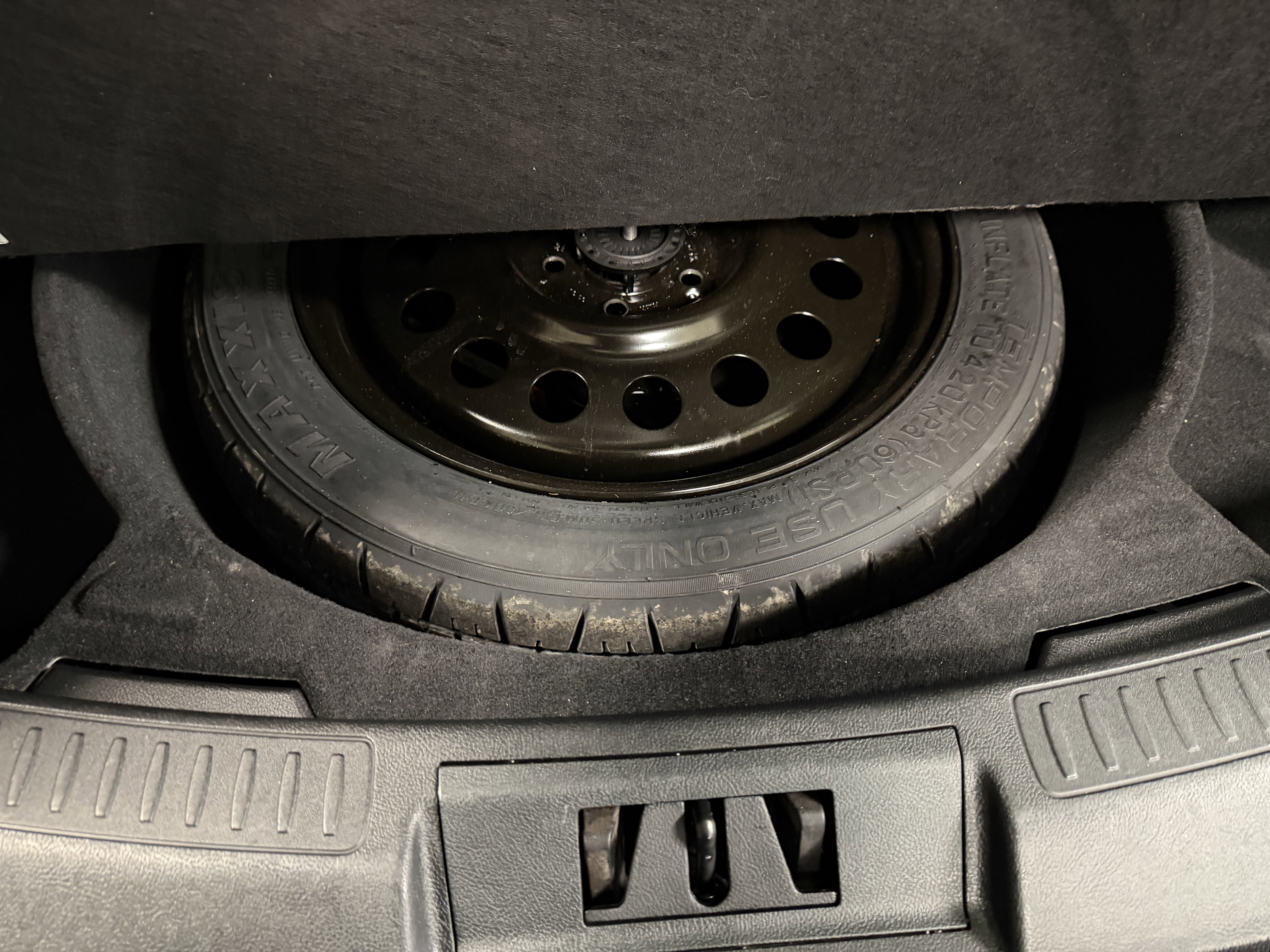 Used 2020 Lincoln Corsair Reserve w/ Equipment Group 201A image 32