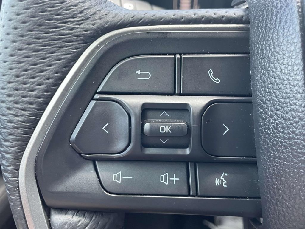 Used 2024 Toyota Tacoma SR5 w/ SR5 Upgrade Package image 26