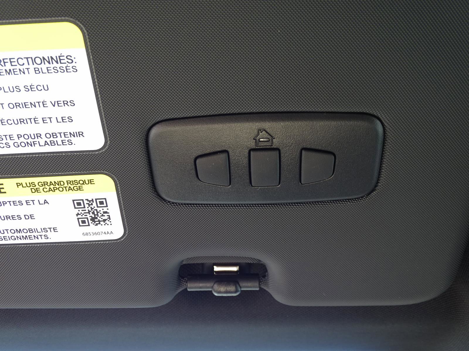 New 2024 Dodge Hornet R/T Plus w/ R/T Blacktop Package image 15