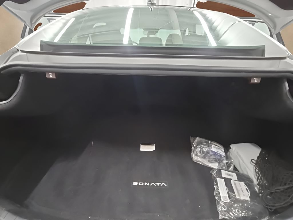 Certified 2024 Hyundai Sonata Limited FWD image 19