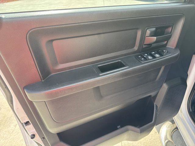 Used 2014 RAM 1500 Express image 21