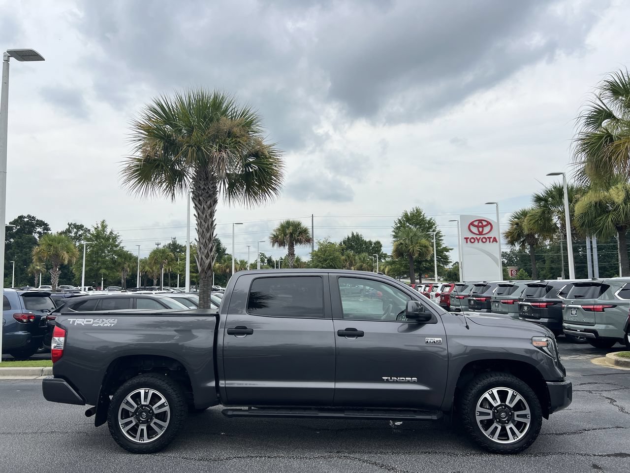 Used 2019 Toyota Tundra SR5 w/ TRD Sport Package AWD/4WD image 11