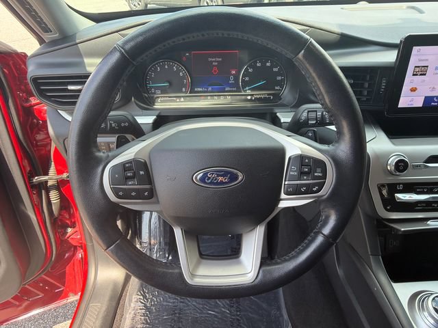 Certified 2020 Ford Explorer XLT w/ Comfort Package AWD/4WD image 27