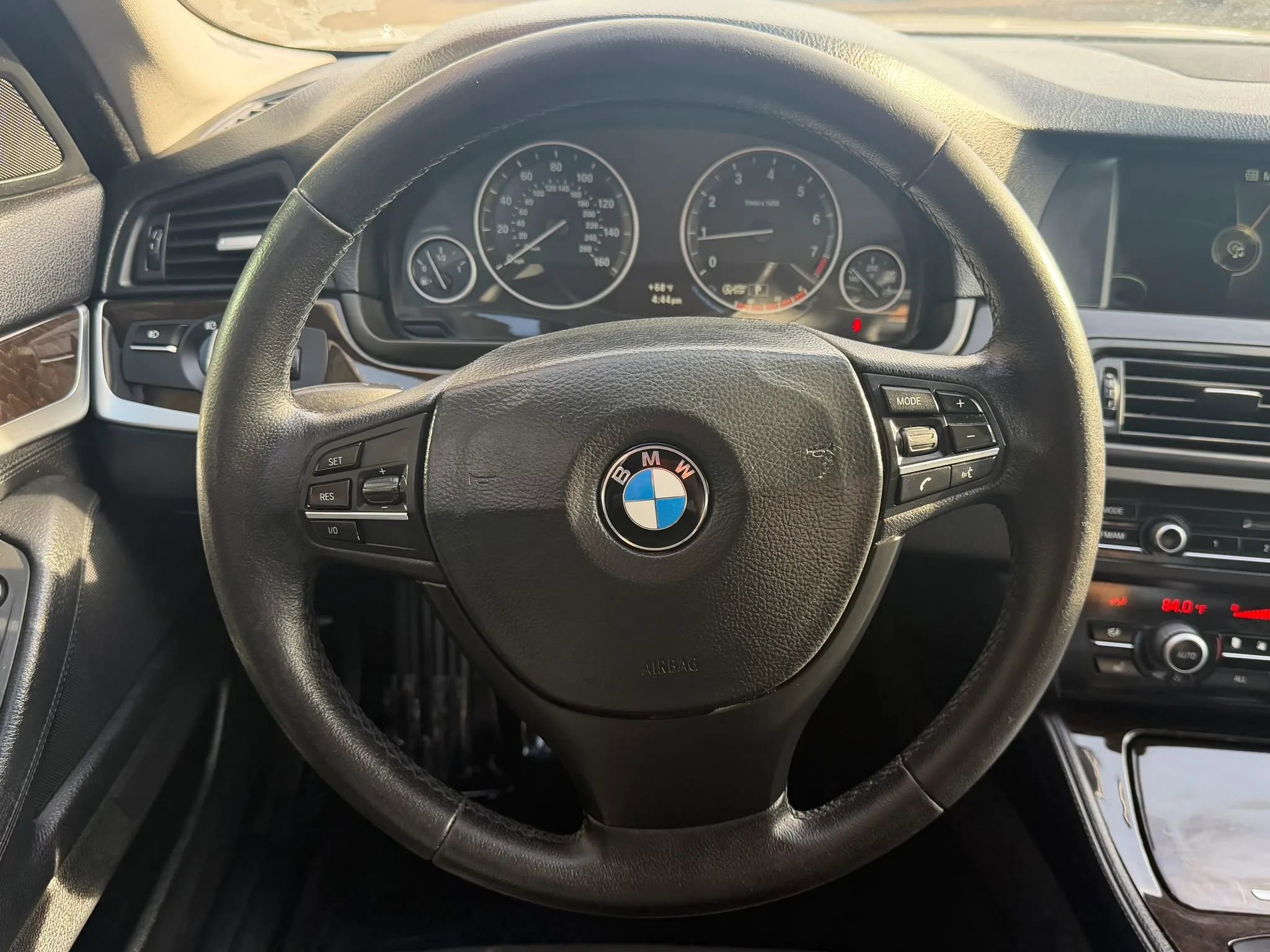 Used 2013 BMW 528i xDrive Sedan AWD/4WD image 21