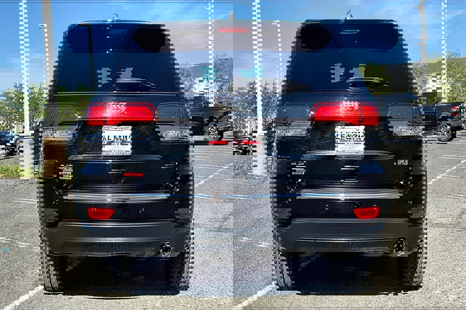 Used 2021 Jeep Grand Cherokee Limited AWD/4WD image 4