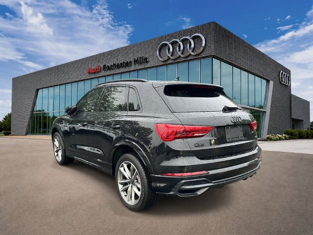 Used 2022 Audi Q3 2.0T Premium Plus w/ Premium Plus Package AWD/4WD image 4