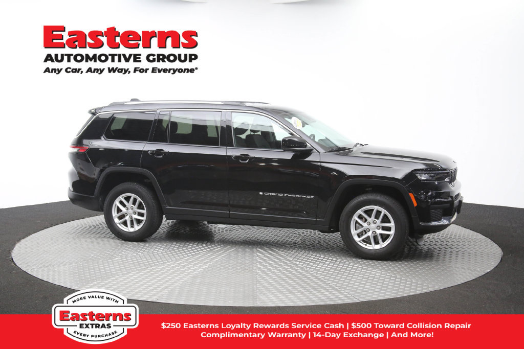 Used 2022 Jeep Grand Cherokee L Laredo w/ Luxury Tech Group I AWD/4WD image 48