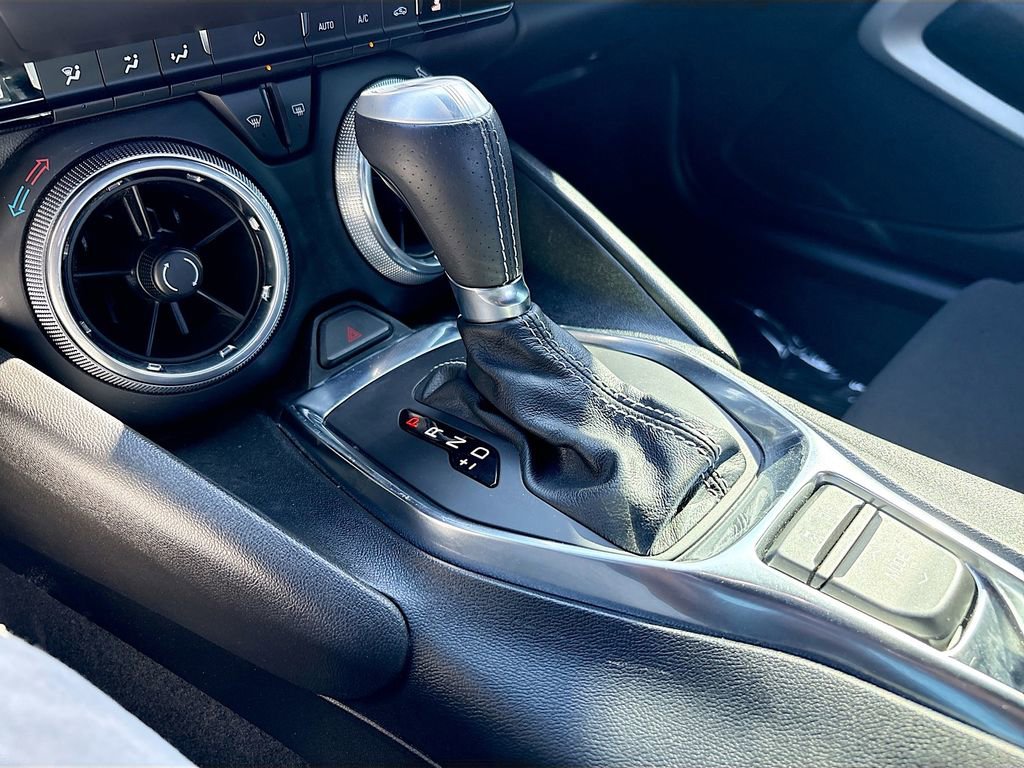 Used 2023 Chevrolet Camaro SS RWD image 16