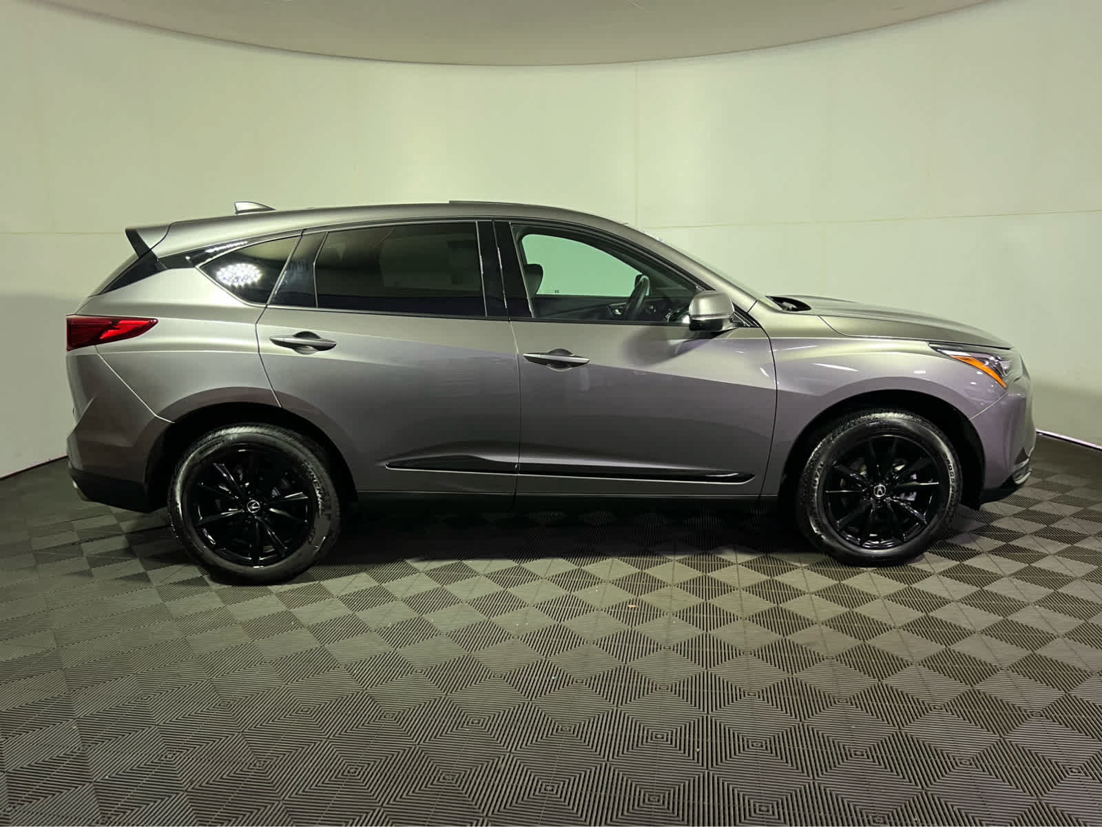 Used 2026 Acura RDX SH-AWD image 8