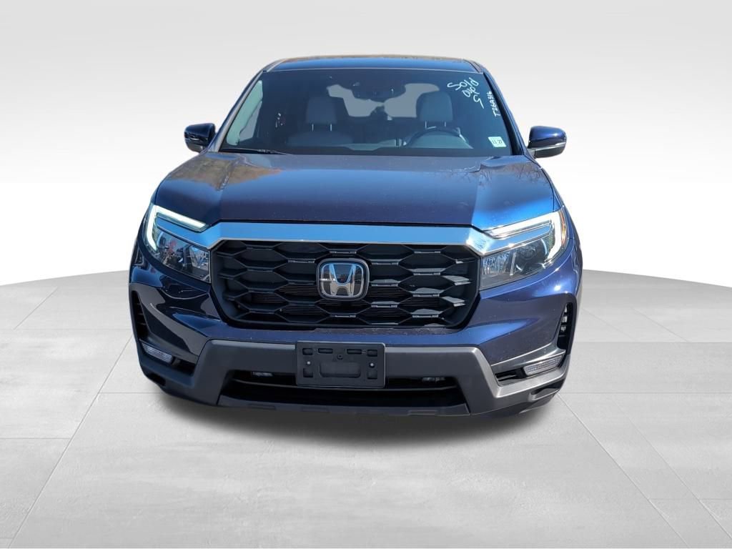 Used 2022 Honda Passport EX-L image 2