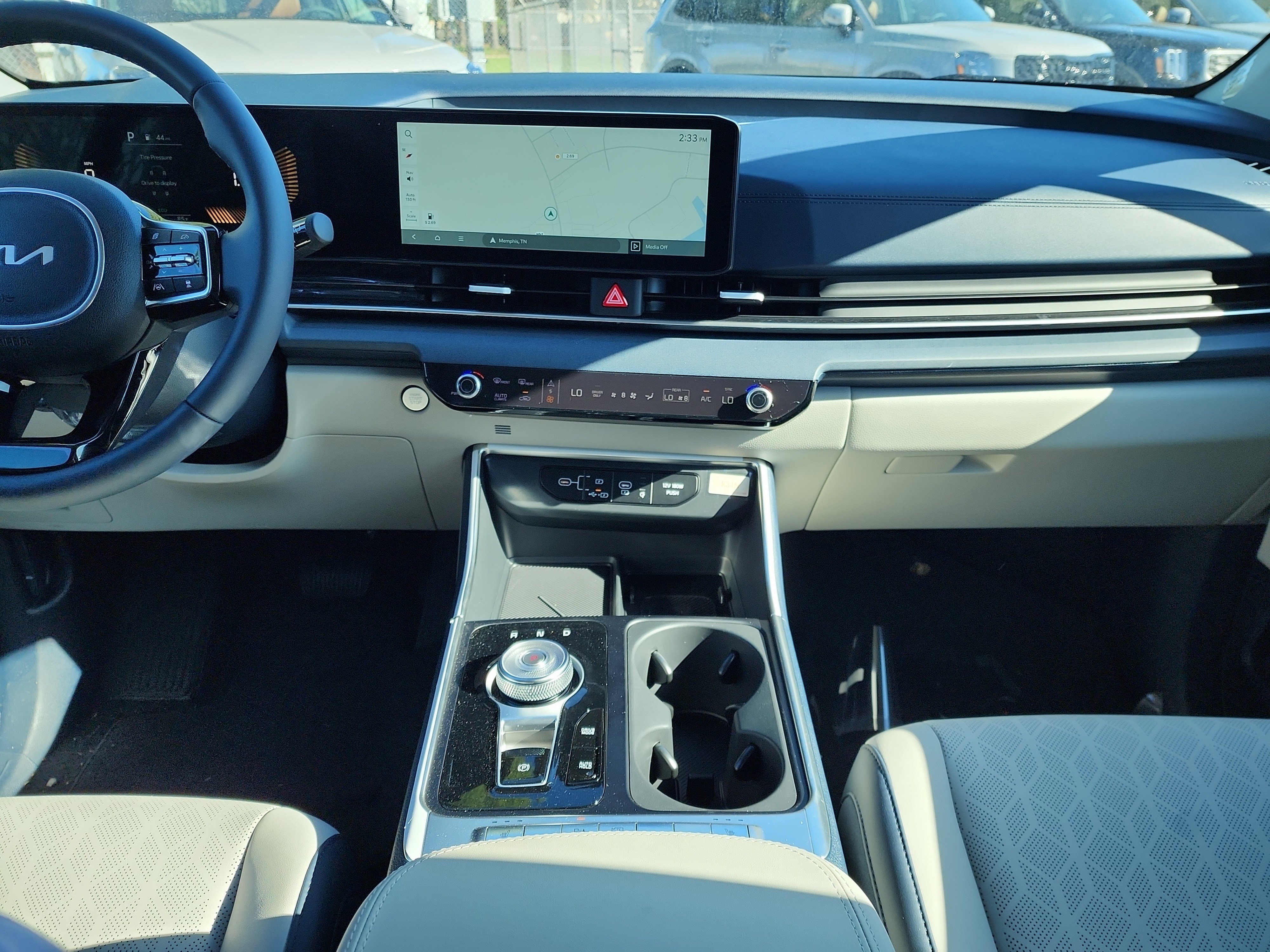 New 2026 Kia Carnival EX image 12