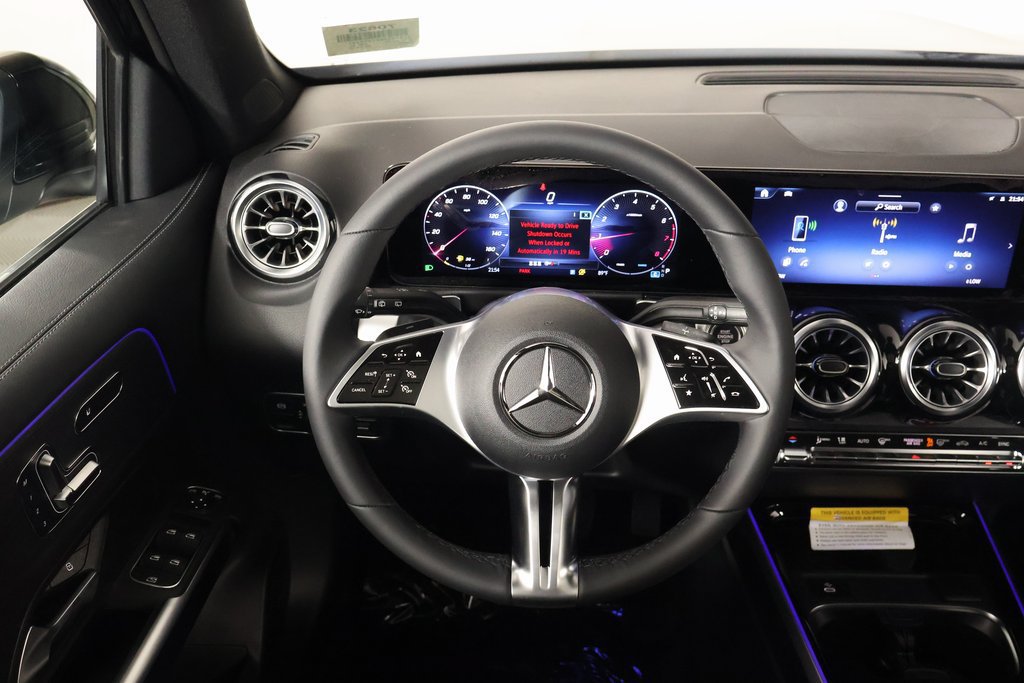 New 2026 Mercedes-Benz GLB 250 image 3