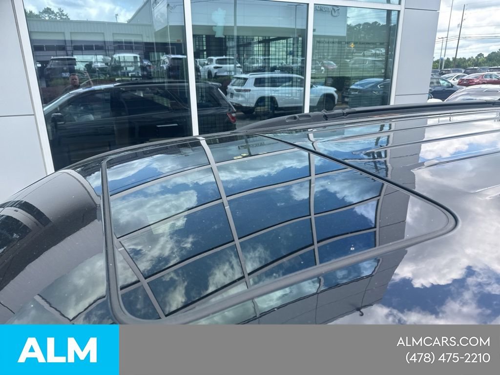 Used 2023 Dodge Durango GT RWD image 26