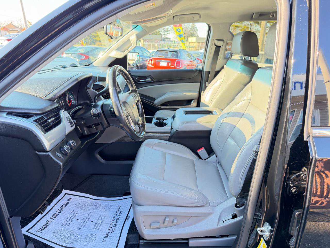 Used 2020 Chevrolet Suburban LT image 13
