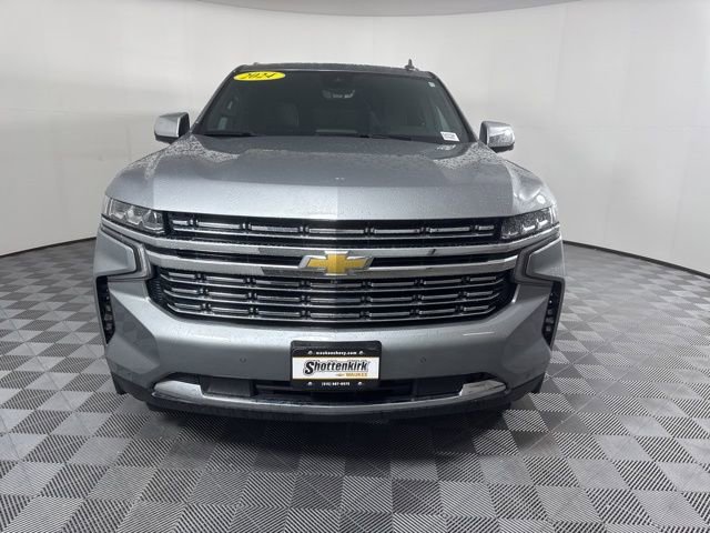 Used 2024 Chevrolet Suburban Premier w/ Advanced Technology Package AWD/4WD image 6