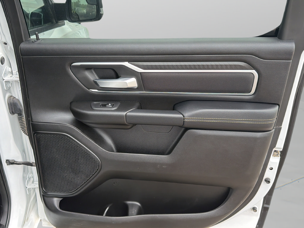 Used 2025 RAM 1500 Big Horn AWD/4WD image 11