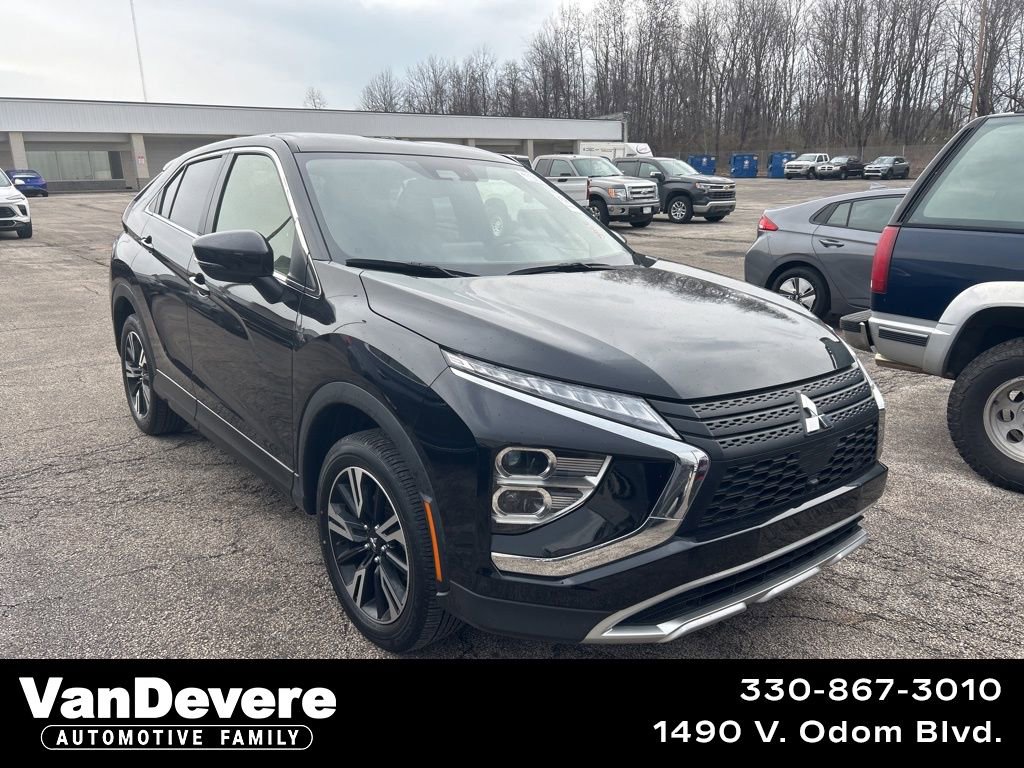 Used 2025 Mitsubishi Eclipse Cross SE image 1
