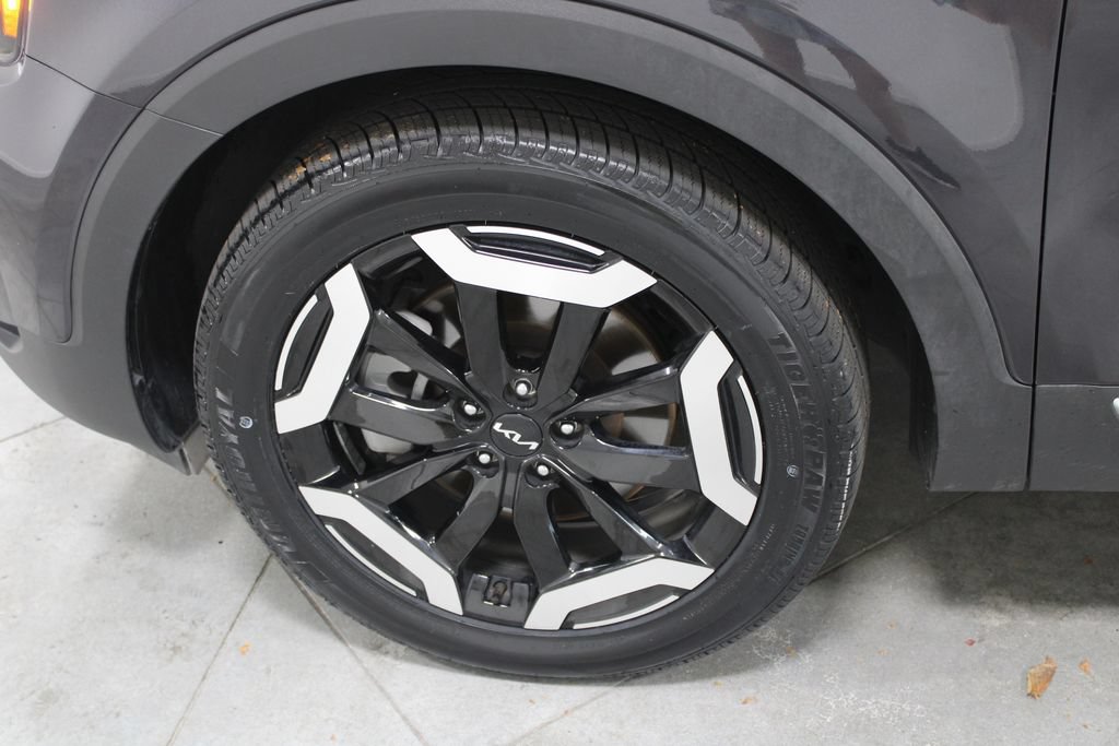 Used 2025 Kia Telluride S FWD image 52