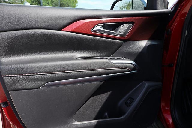 Used 2024 Chevrolet Traverse Z71 image 21