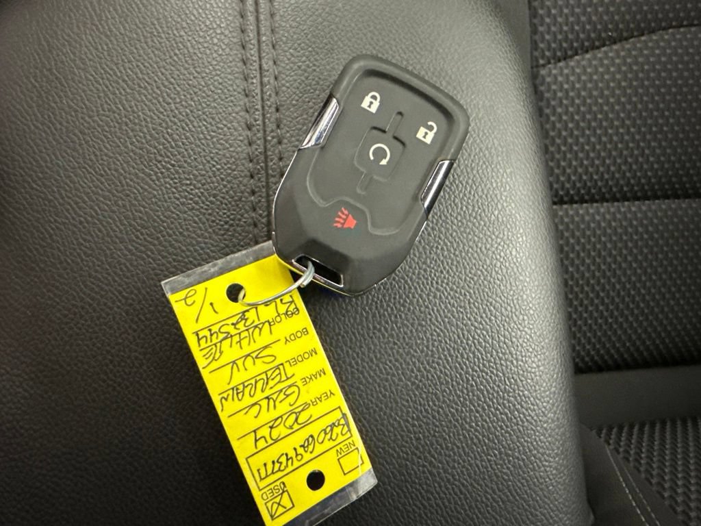 Used 2024 GMC Terrain SLE w/ Driver Convenience Package AWD/4WD image 36