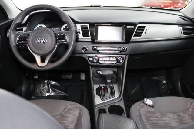 Used 2018 Kia Niro LX FWD image 21