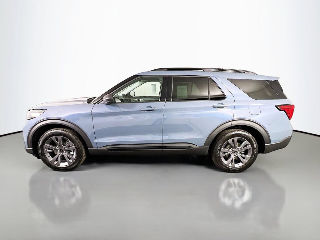 New 2026 Ford Explorer Active w/ Active Comfort Package AWD/4WD image 6