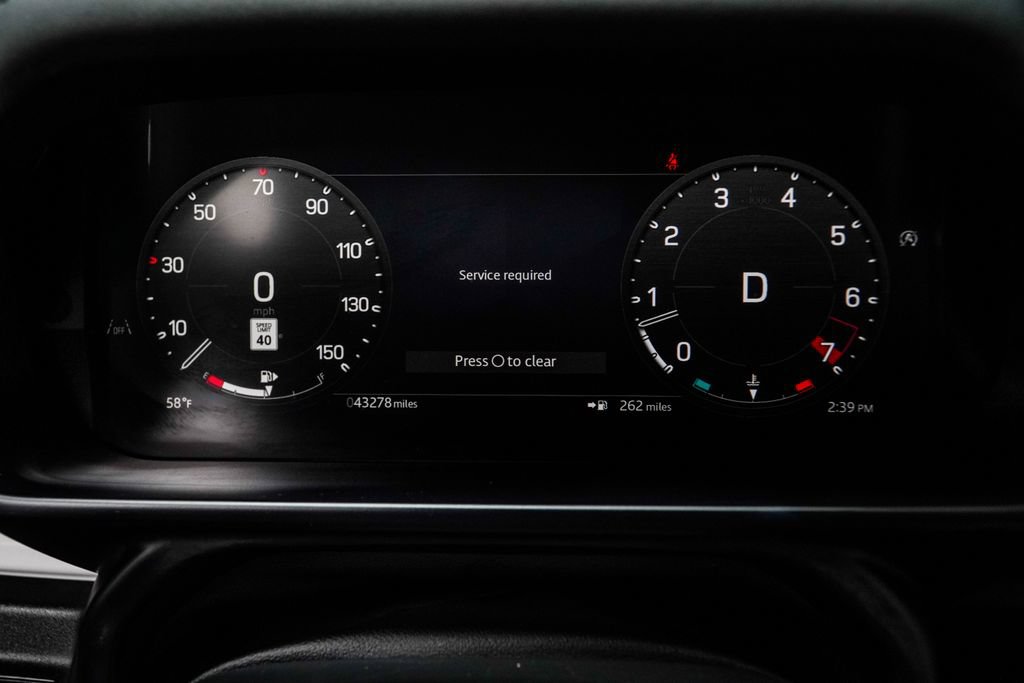 Used 2025 Land Rover Defender 110 S AWD/4WD image 37