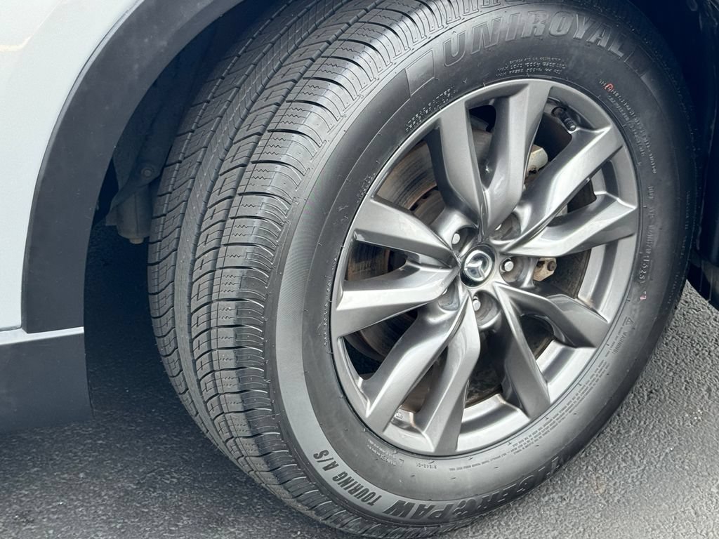Used 2023 MAZDA CX-9 Touring AWD/4WD image 9