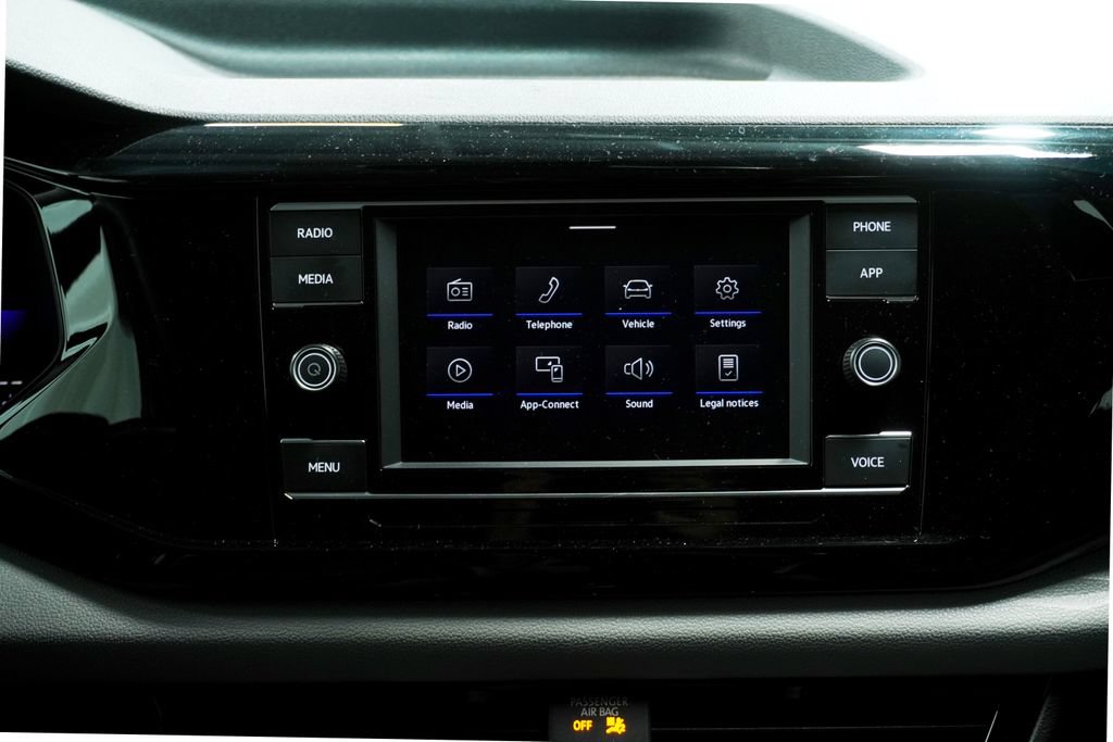 Certified 2023 Volkswagen Taos S FWD image 16