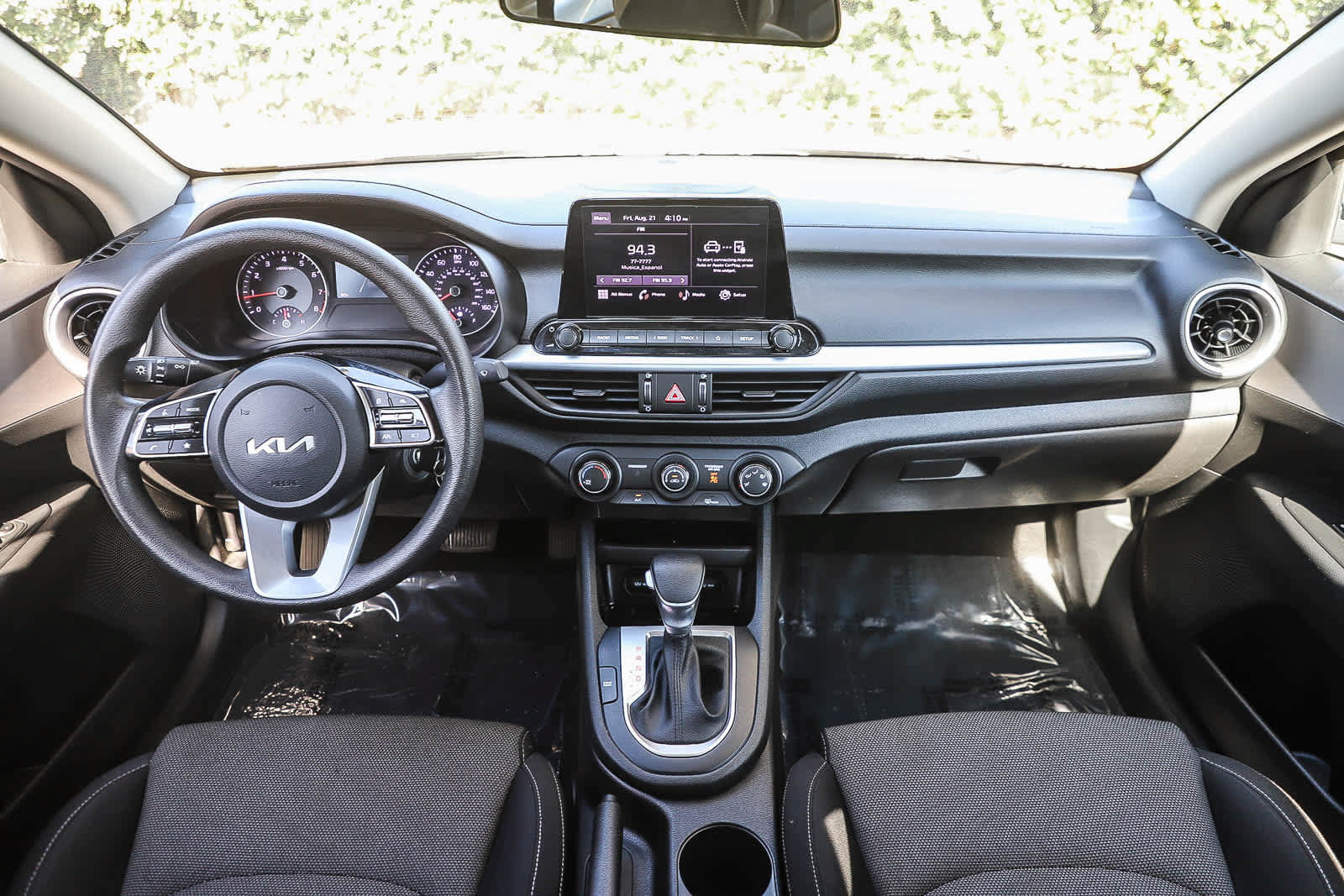 Used 2023 Kia Forte LXS FWD image 11