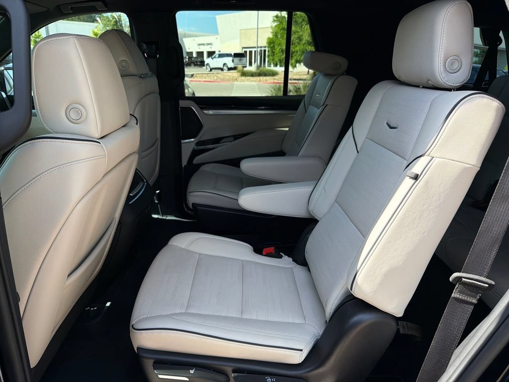 Certified 2025 Cadillac Escalade Sport w/ LPO, ONYX Package RWD image 38