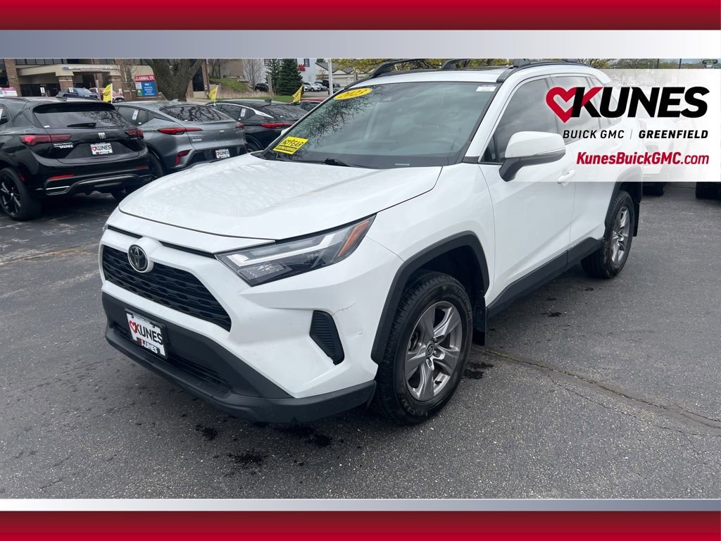 Used 2023 Toyota RAV4 XLE w/ Convenience Package FWD image 11
