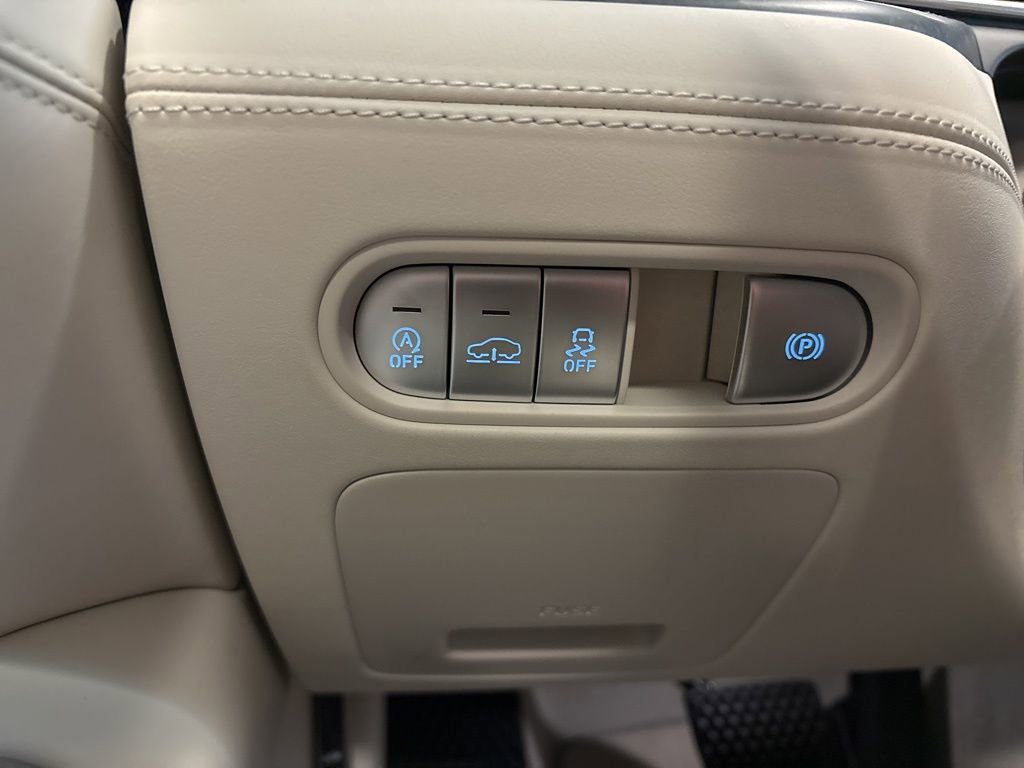 New 2026 Genesis G90 3.5T image 17