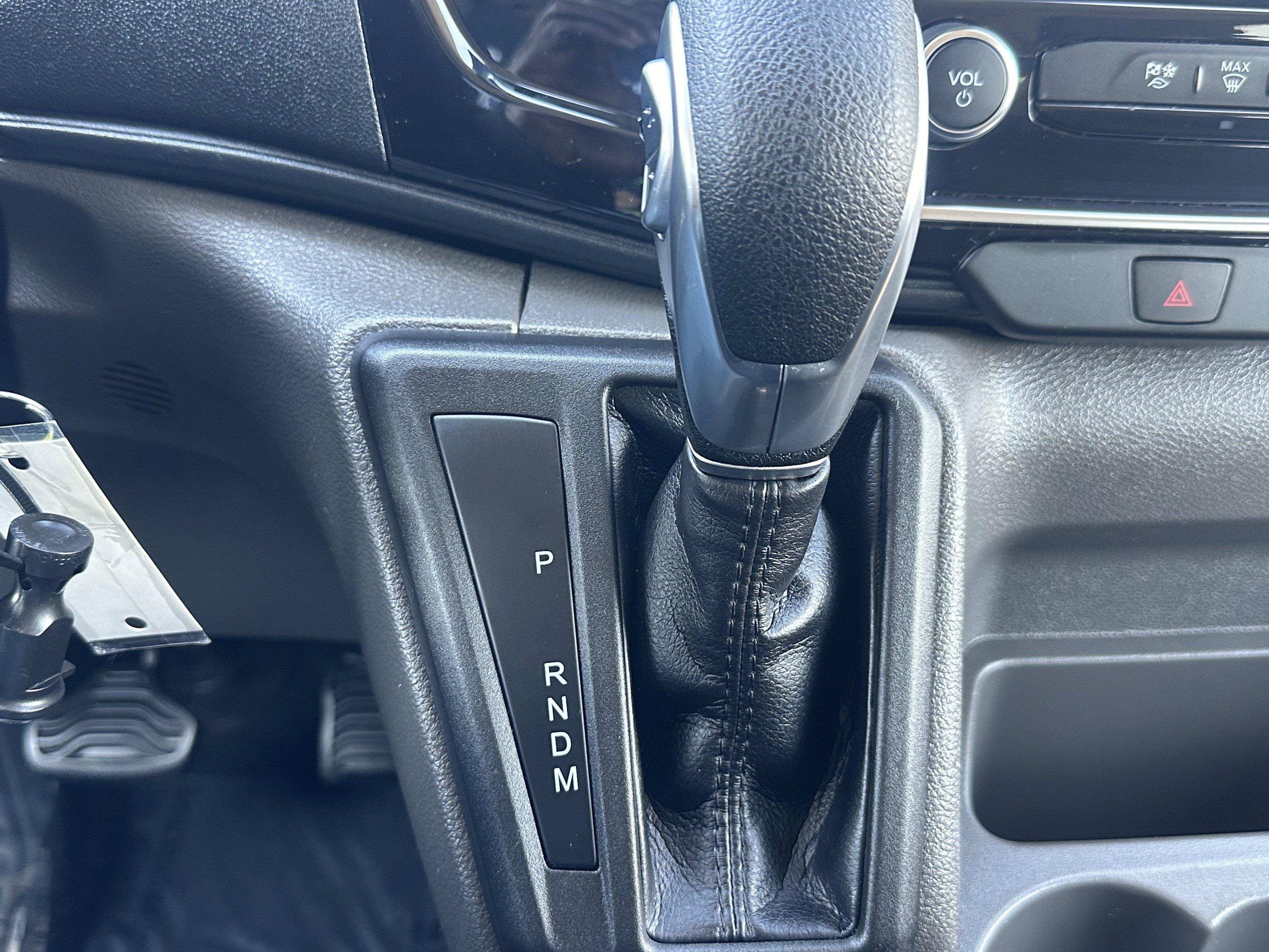 Used 2024 Ford Transit 350 XLT image 30