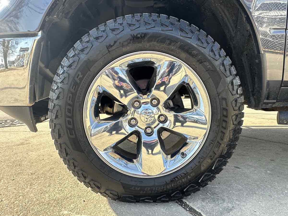 Used 2016 RAM 1500 Big Horn image 9