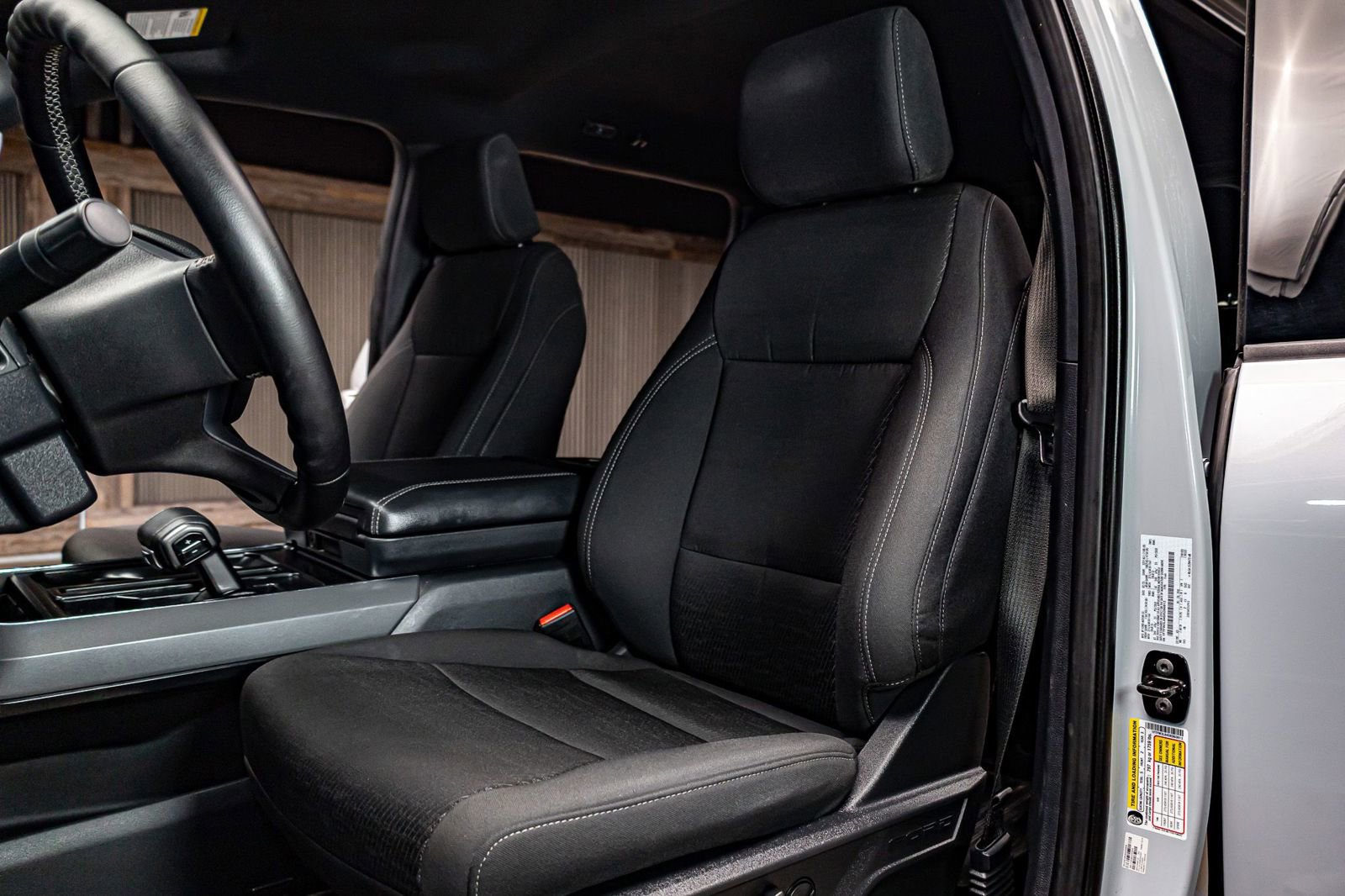 Used 2025 Ford F150 XLT w/ Equipment Group 302A MID image 22