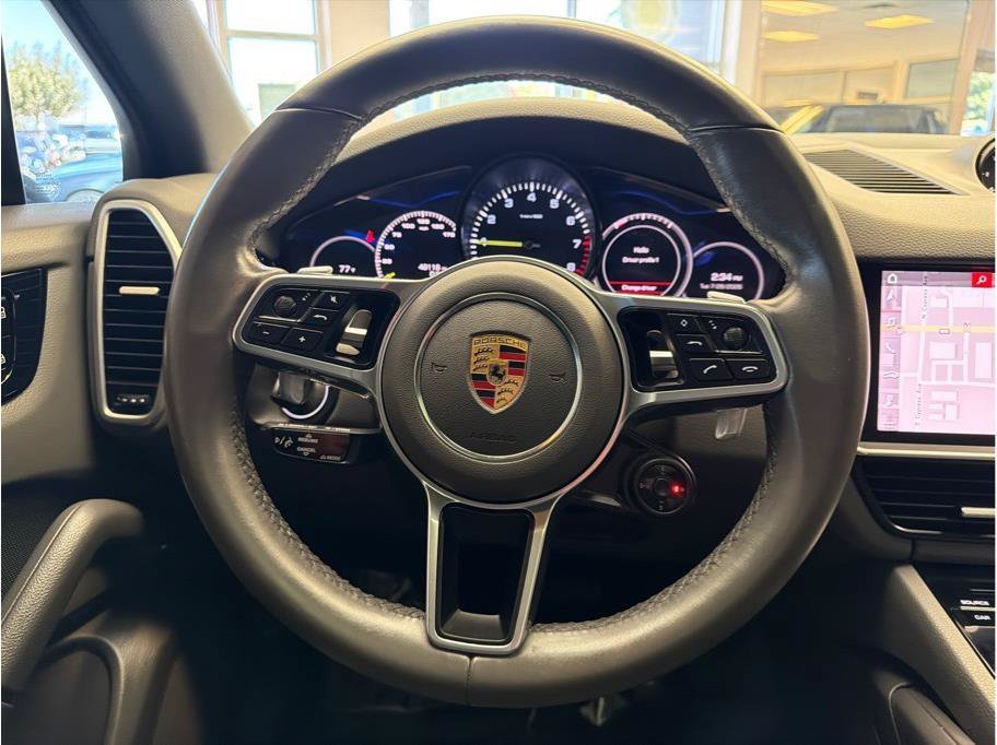 Used 2021 Porsche Cayenne E-Hybrid AWD/4WD image 16