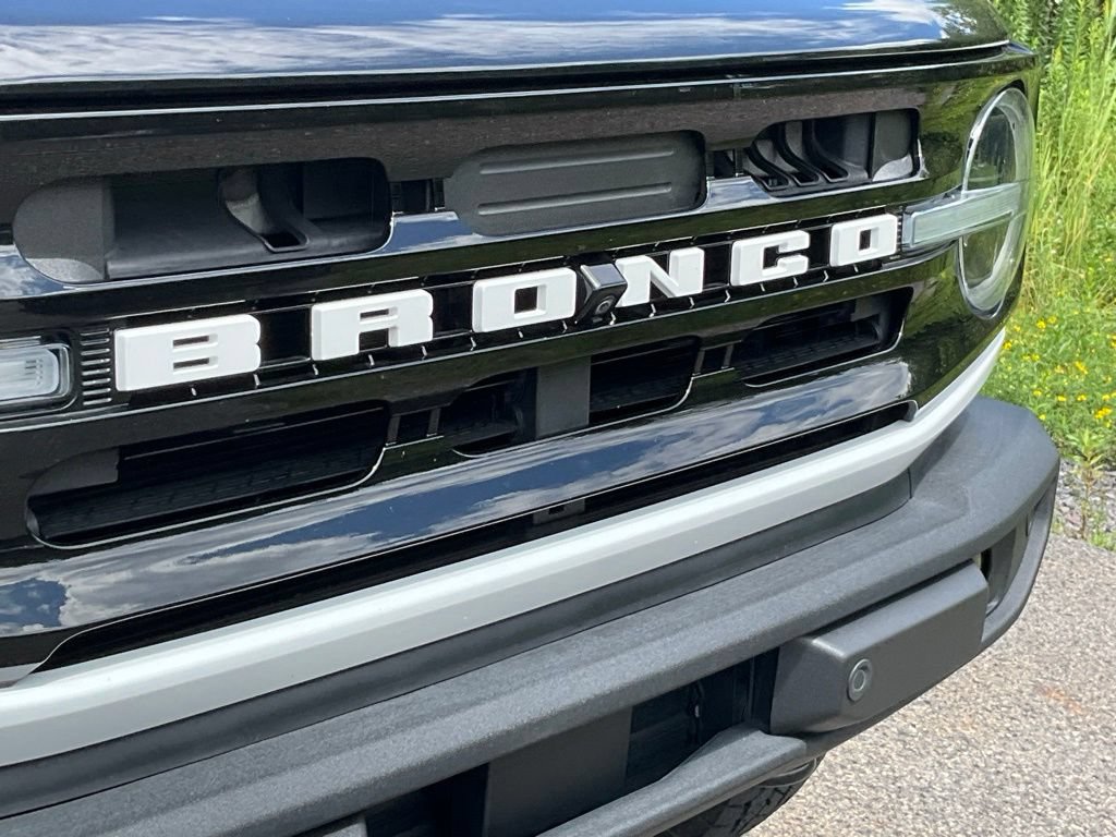 Used 2022 Ford Bronco Outer Banks AWD/4WD image 21