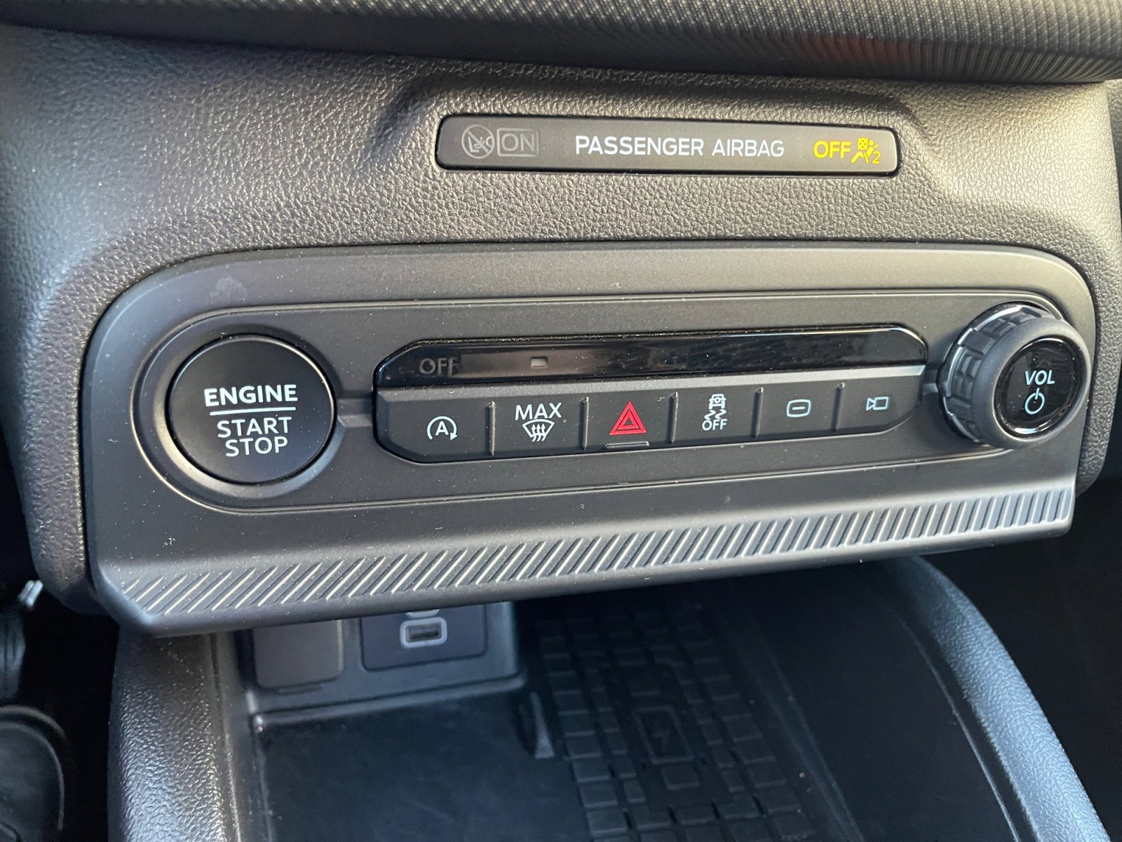 Used 2025 Ford Bronco Sport Big Bend AWD/4WD image 21