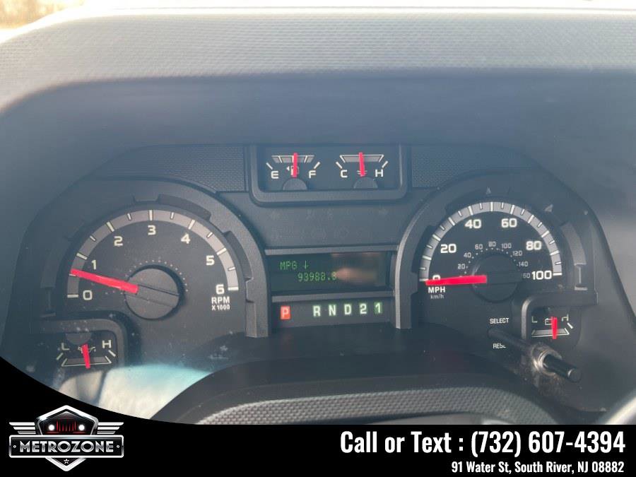 Used 2014 Ford E-350 and Econoline 350 Super Duty w/ Power Group image 29