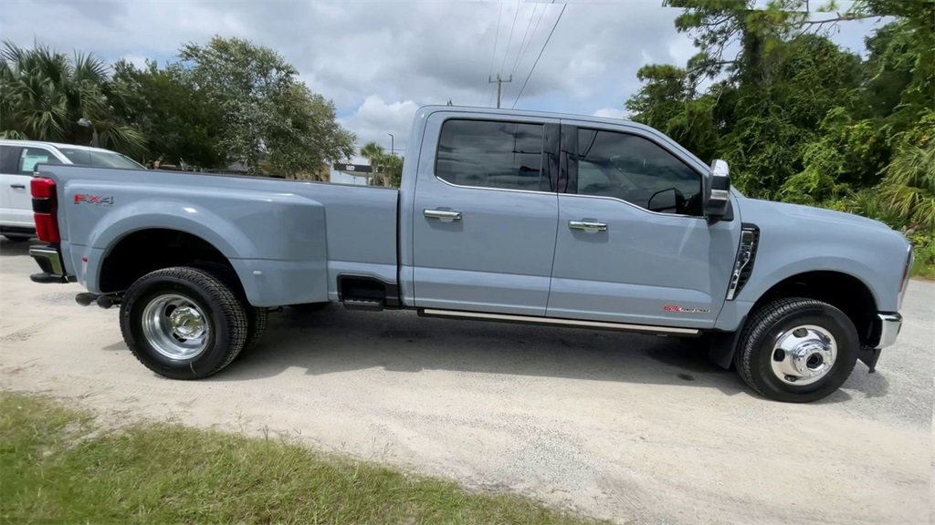 New 2026 Ford F350 Lariat w/ Chrome Package image 9