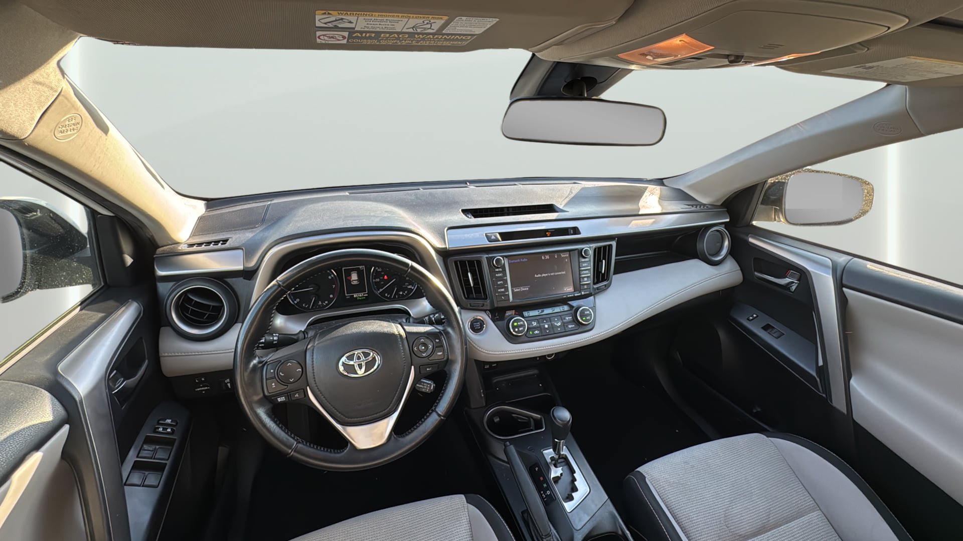 Used 2016 Toyota RAV4 XLE w/ Convenience Package AWD/4WD image 14