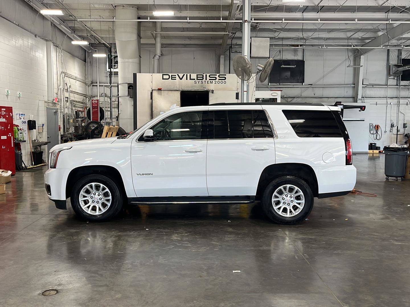 Used 2020 GMC Yukon SLT AWD/4WD image 4