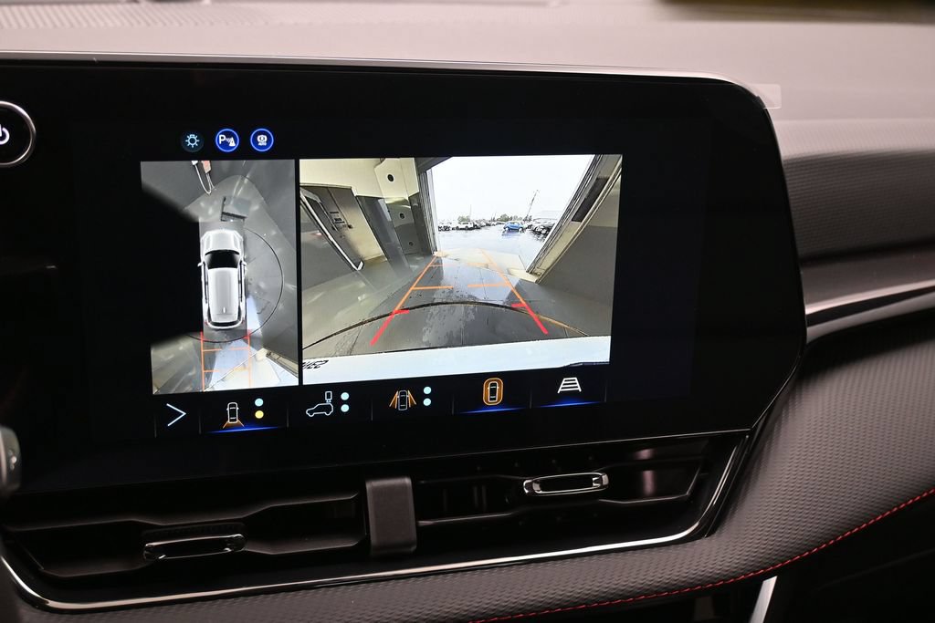 New 2027 Chevrolet Equinox RS w/ Safety and Technology Package AWD/4WD image 23